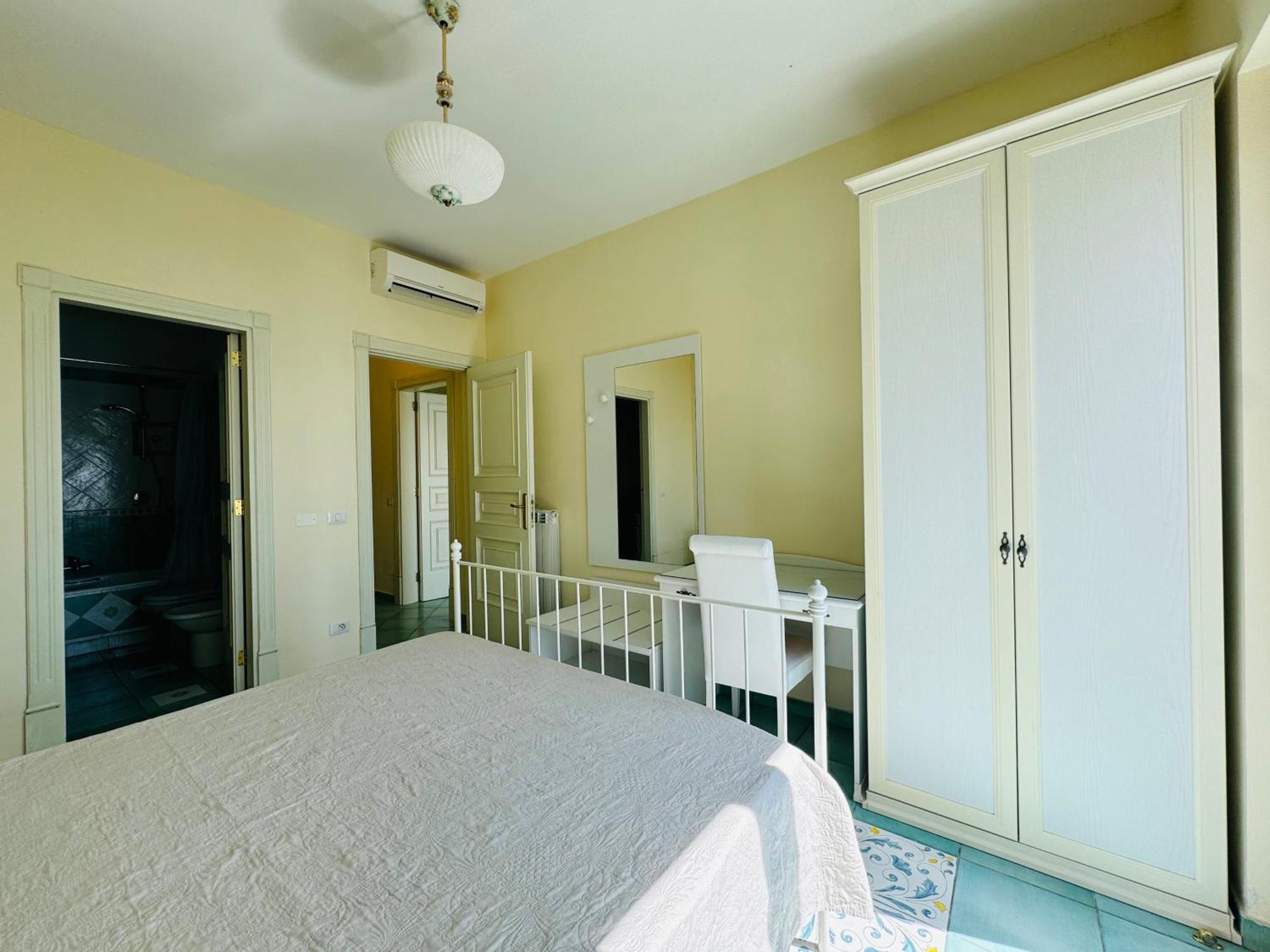 Groove'N'Grove Bed & Breakfast SantʼAgata sui Due Golfi Dış mekan fotoğraf